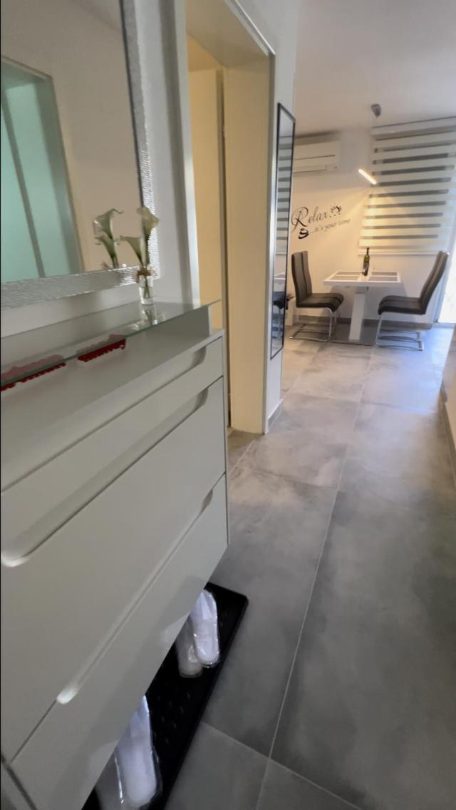 Mandy Apartman 巴斯卡 外观 照片